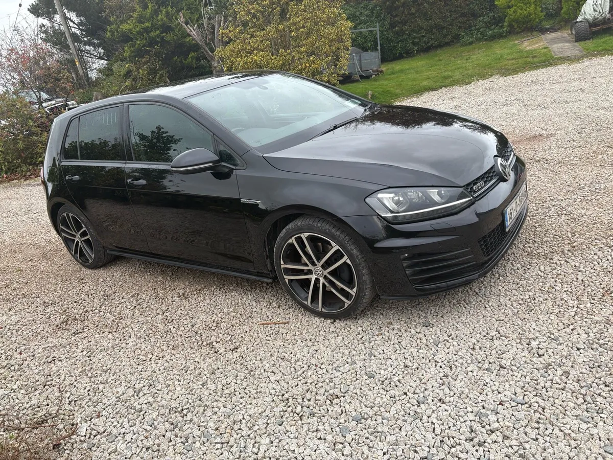 Volkswagen Golf gtd 2 litre - Image 4