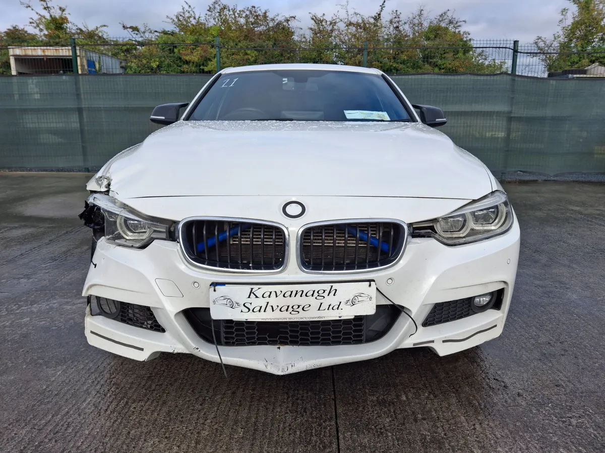 162 BMW 330E Automatic 2.0 Hybrid - Image 2