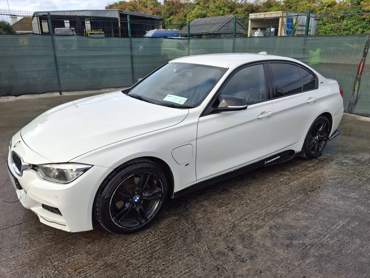 162 BMW 330E Automatic 2.0 Hybrid - Image 1