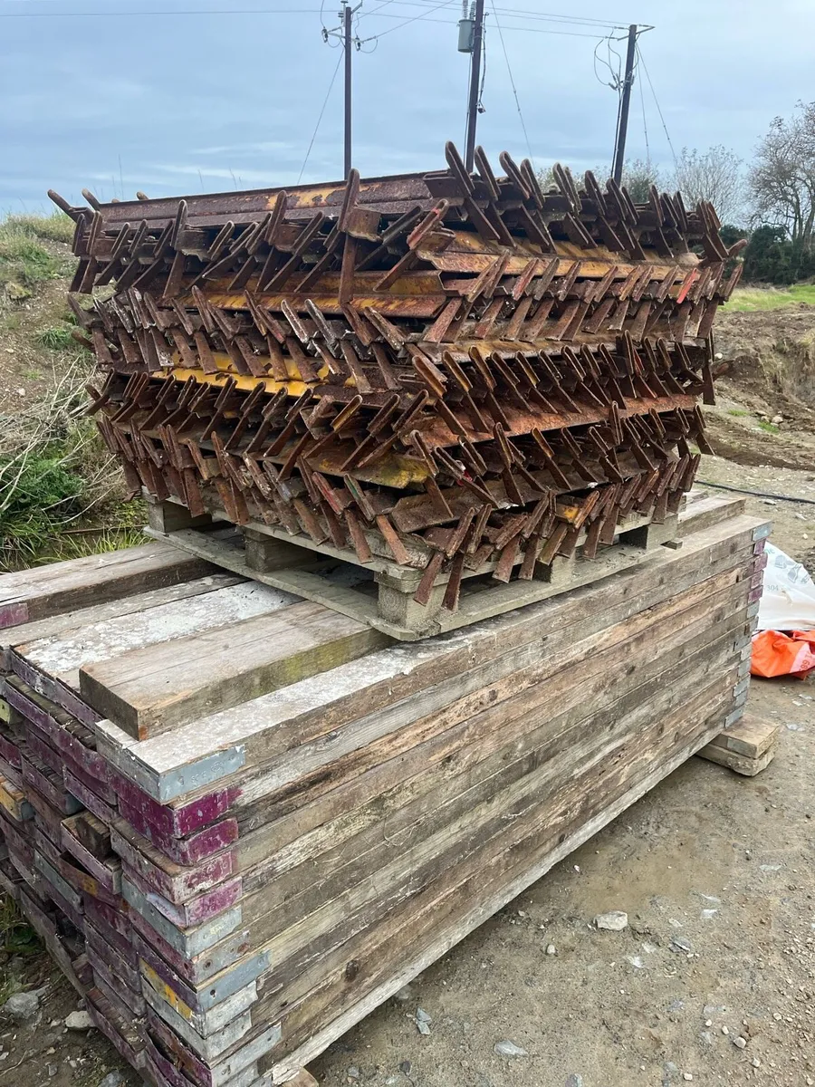 Scaffolding - Image 4