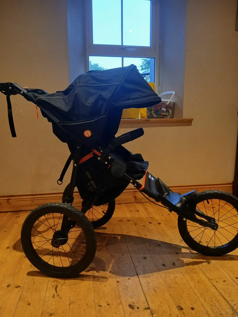 Sport buggy/pram - Image 2