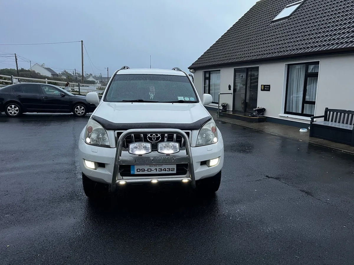 Toyota landcruiser - Image 1