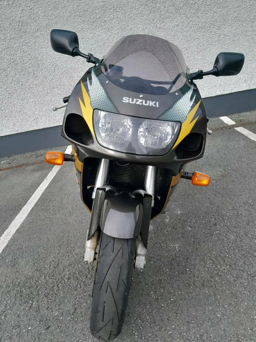 Suzuki gsxr 750 srad - Image 3