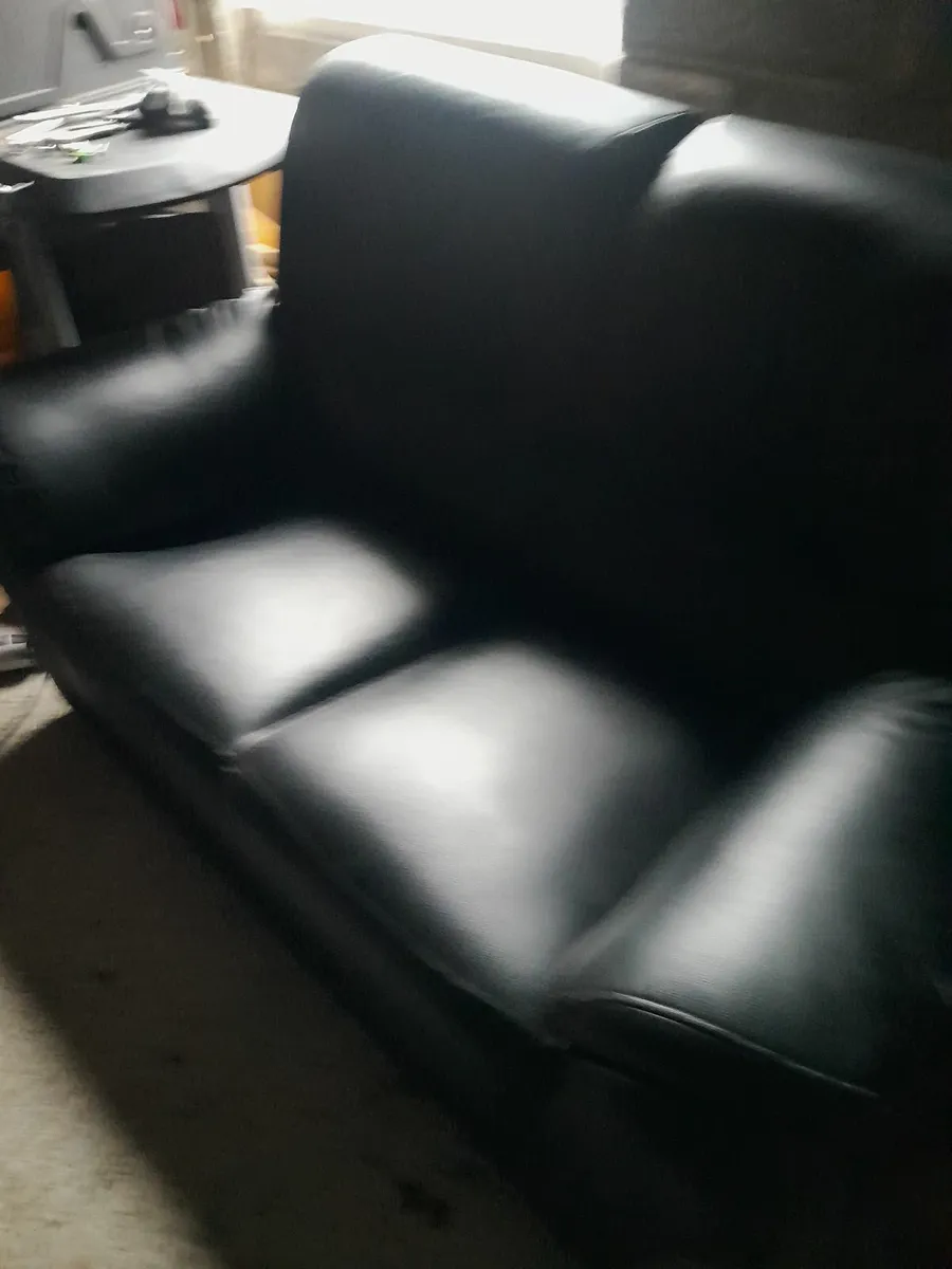 2 seater sofa - Image 4