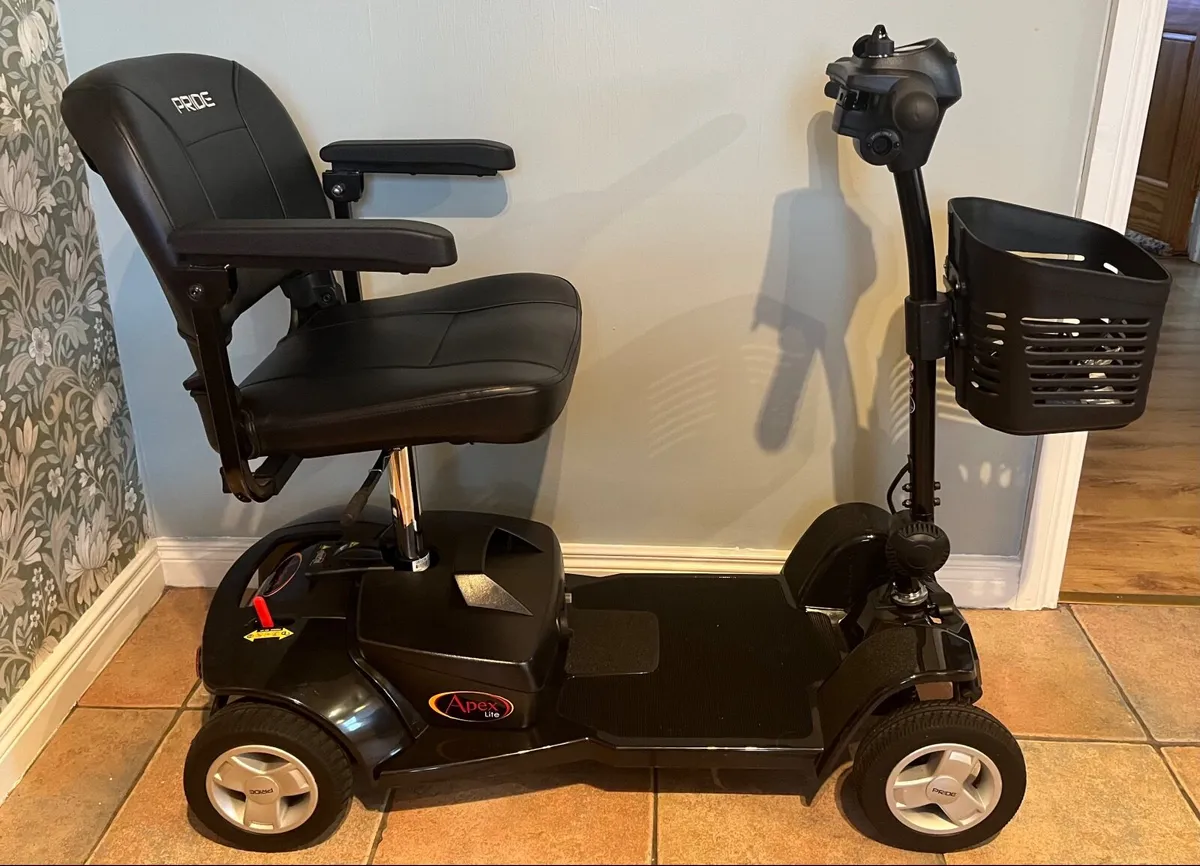 Apex Lite Mobility/Travel Scooter - Image 1
