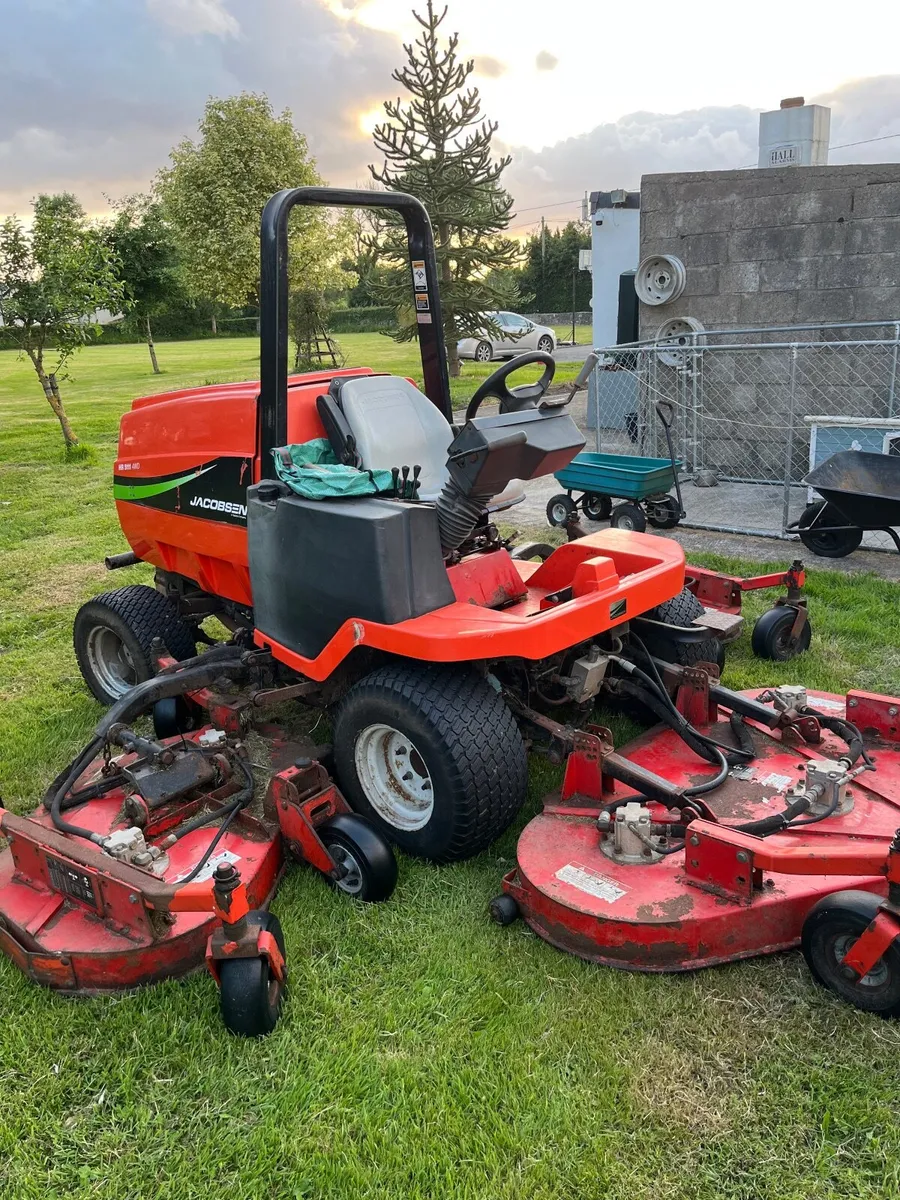 Jacobsen Turf mower - Image 1
