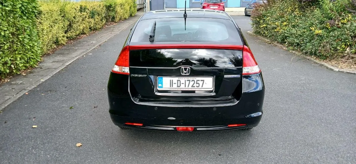 2011 honda insight new nct 7/26 - Image 3