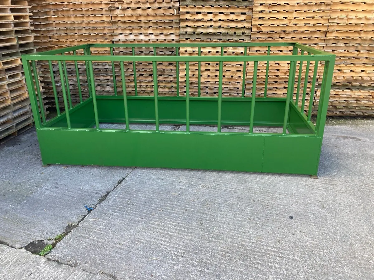 Rectangular feeder - Image 1