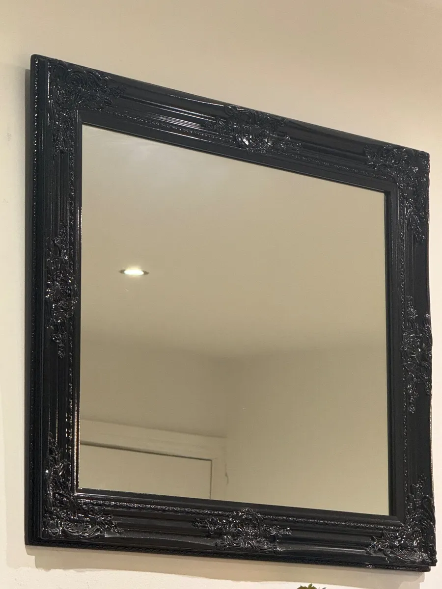 Mirror - Image 1