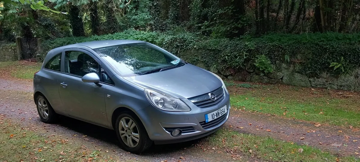 Opel Corsa 2010 - Image 4