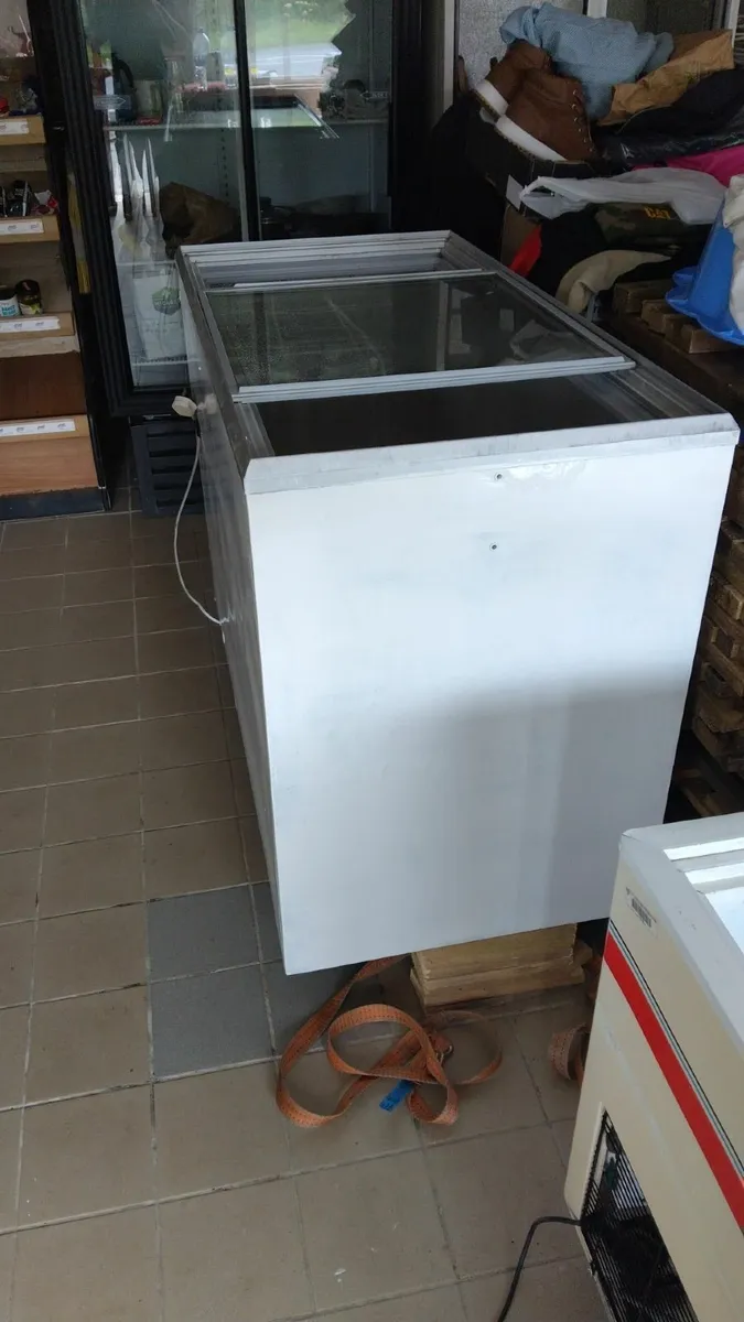 Shop fittings for sale - Image 4