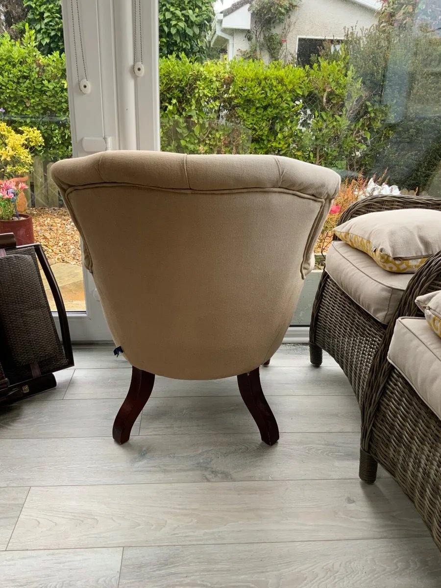 Armchair - Image 2