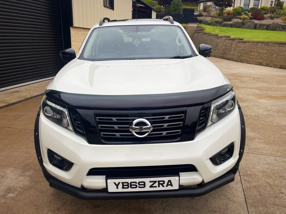 LATE 2019 NISSAN NAVARA 2.3 DCI N-GUARD AUTO - Image 3