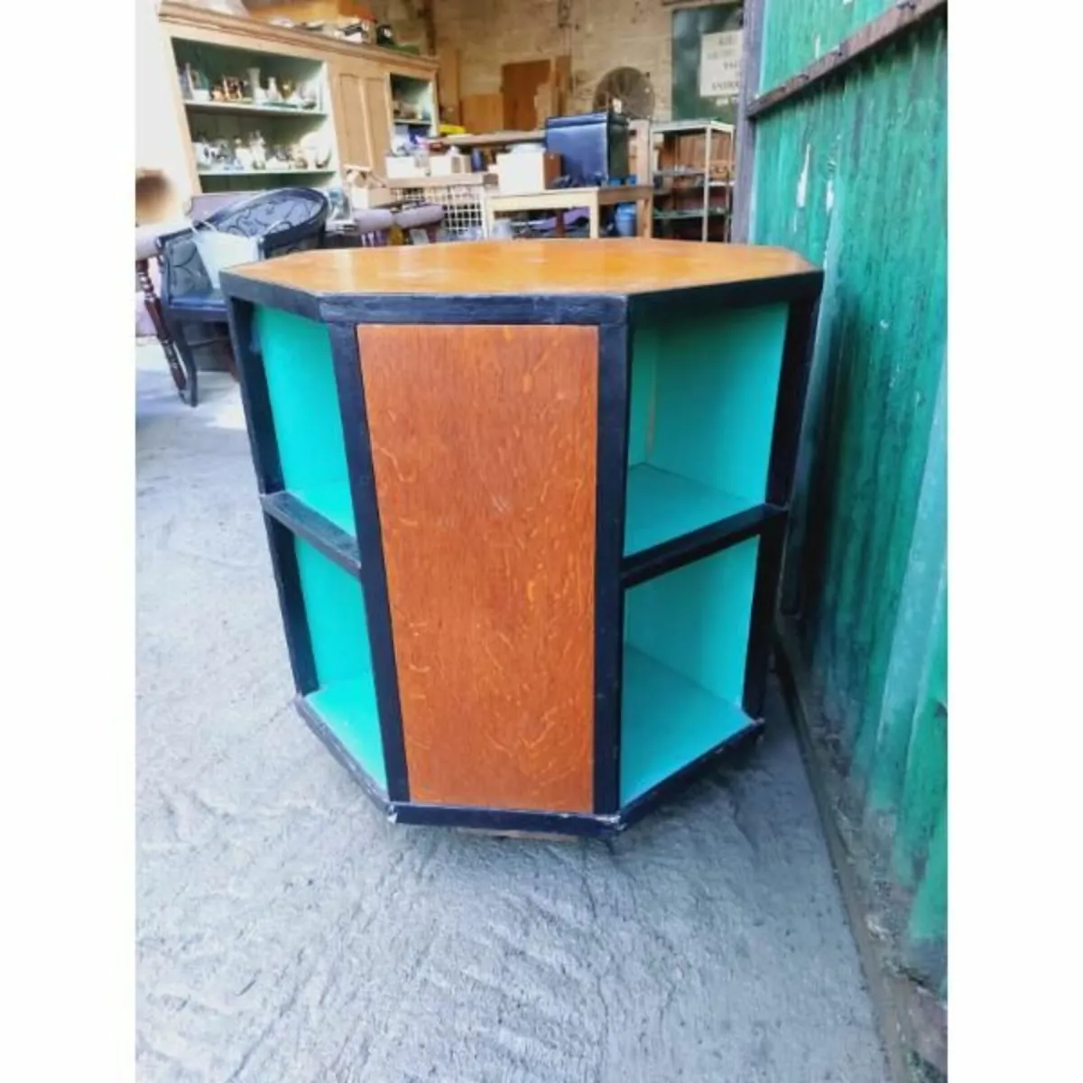 Mid Century Octagonal Side Table/Bookcase – KAS350 - Image 2