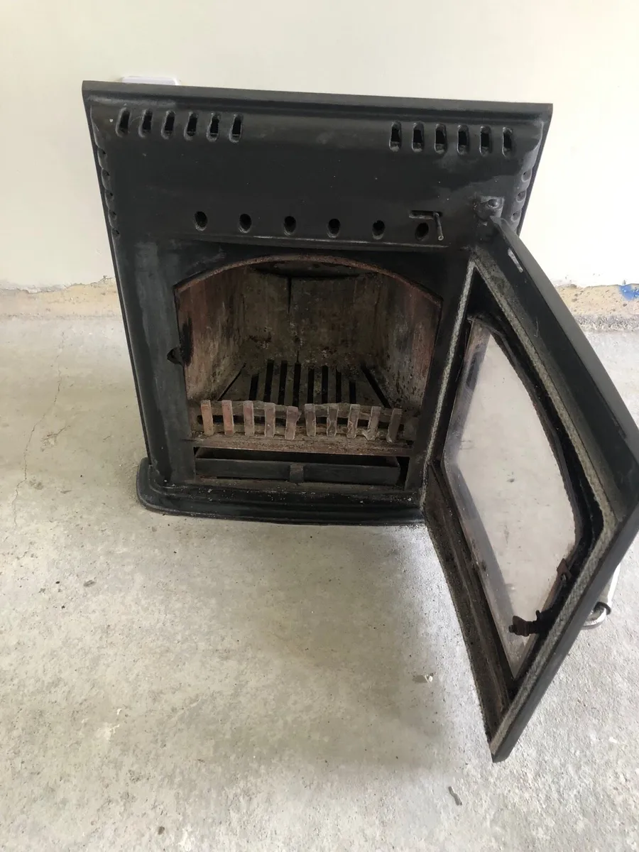 Stove - Image 2