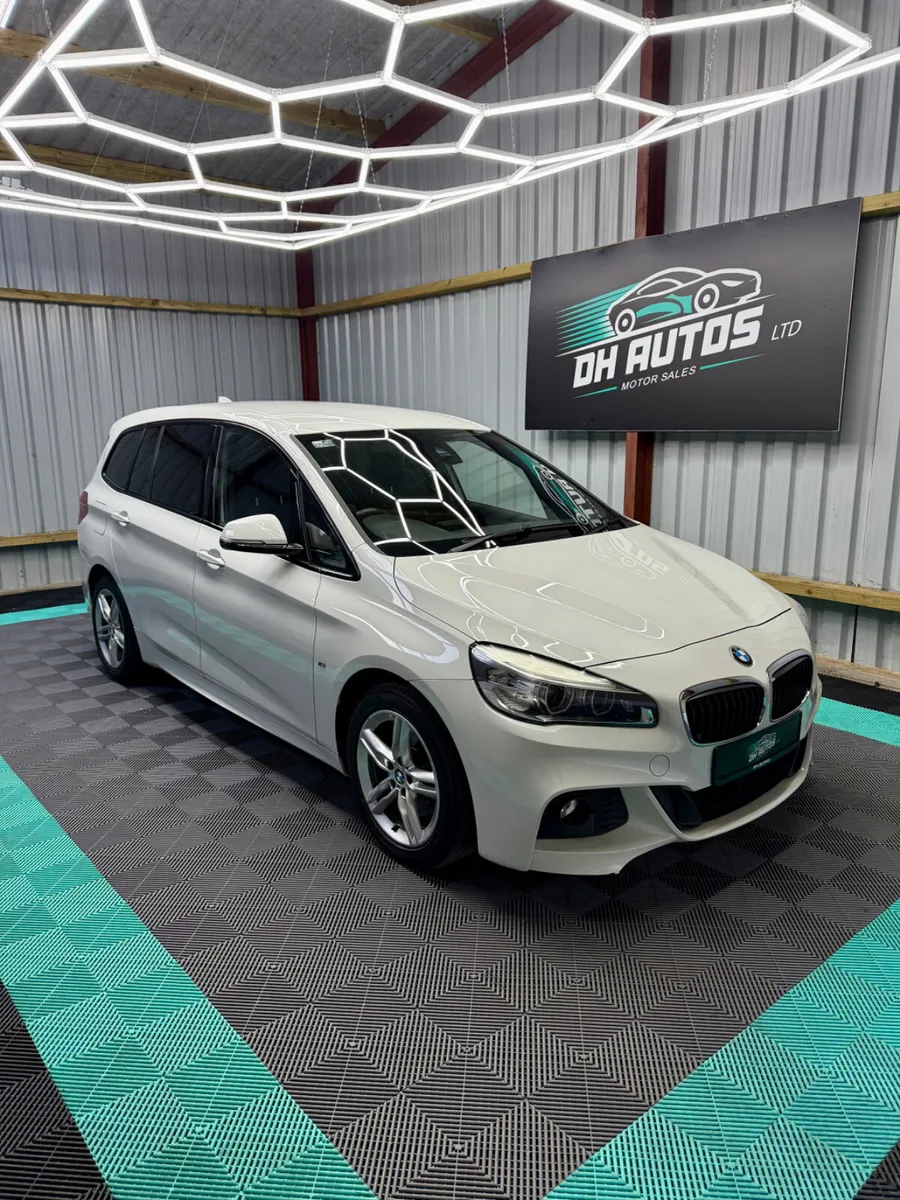BMW 2-Series 2016 - MSport + 7 seater - Image 1