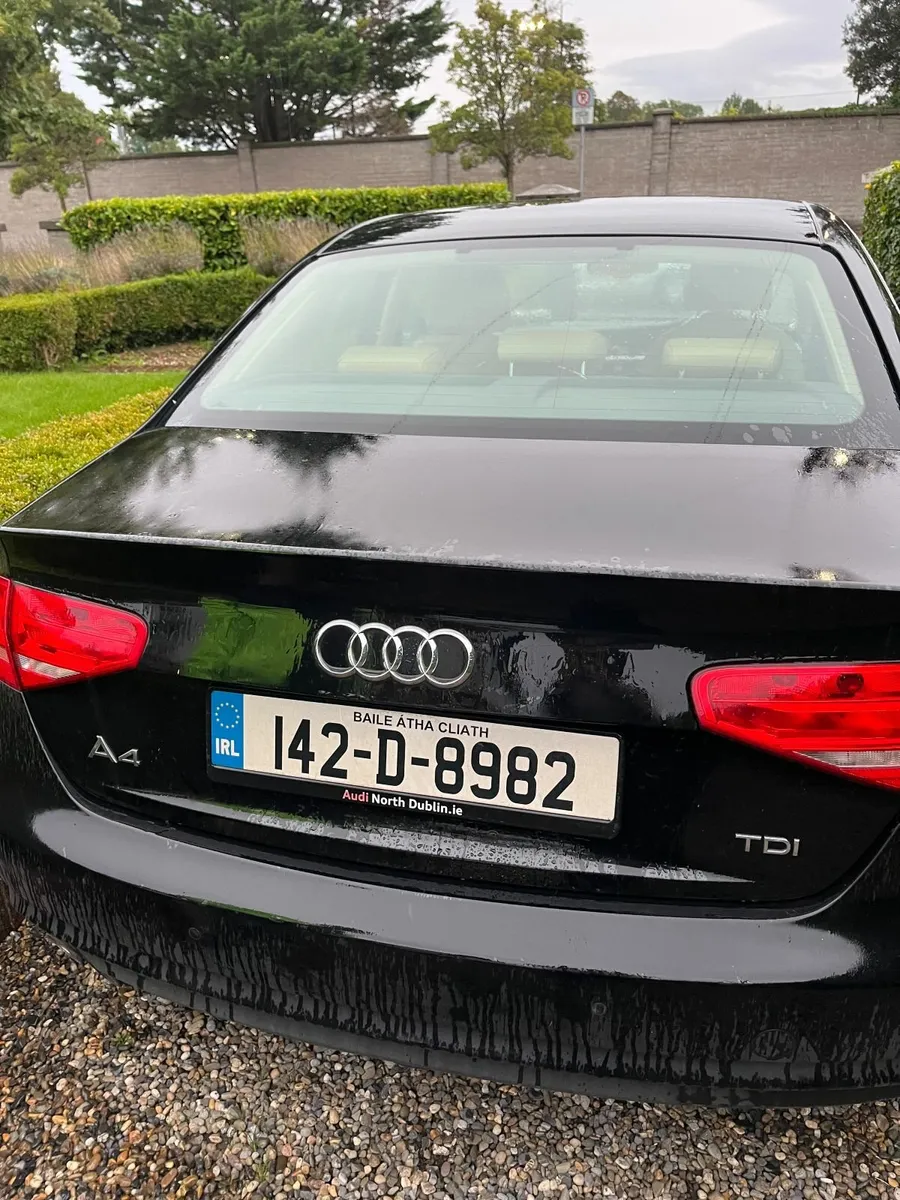 Audi A4 2014 - Image 4