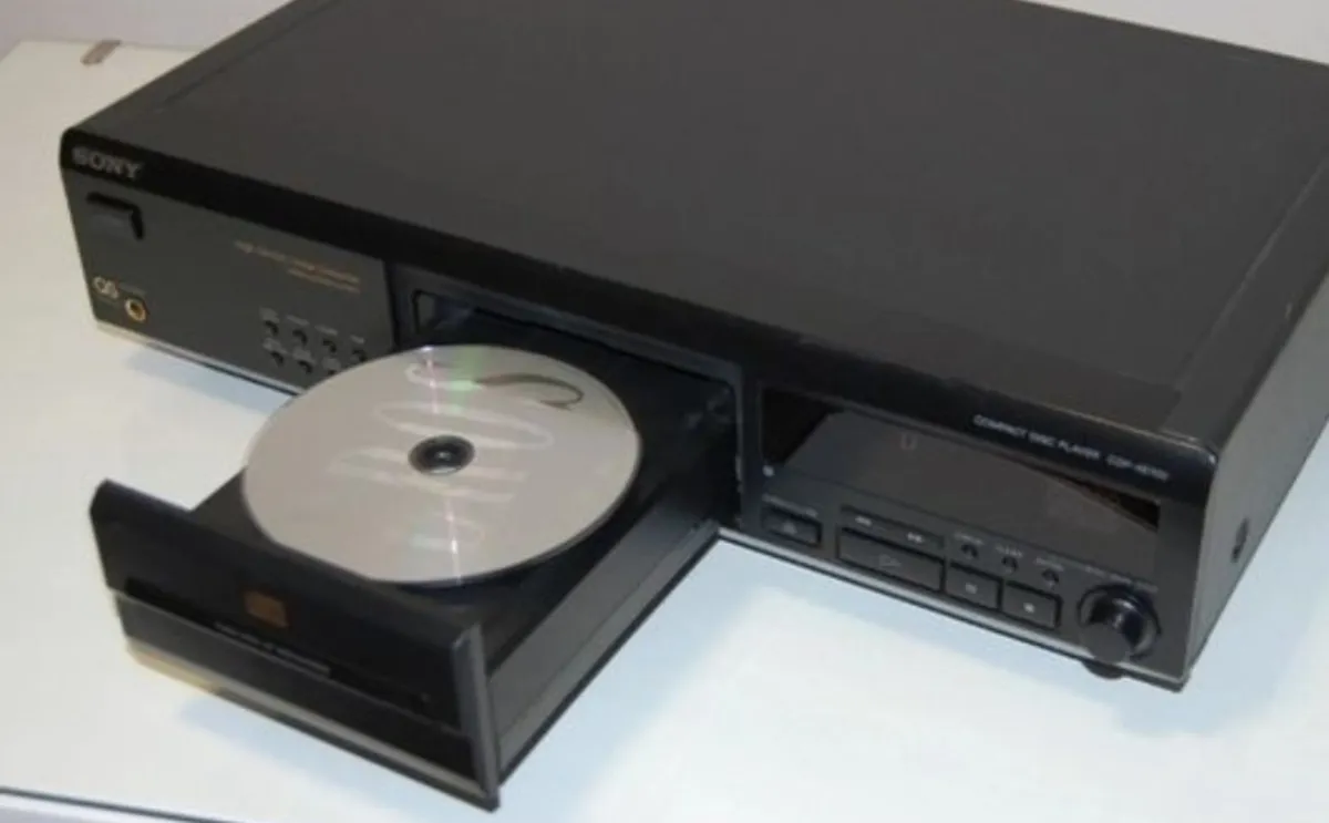 Sony CD player - Image 2
