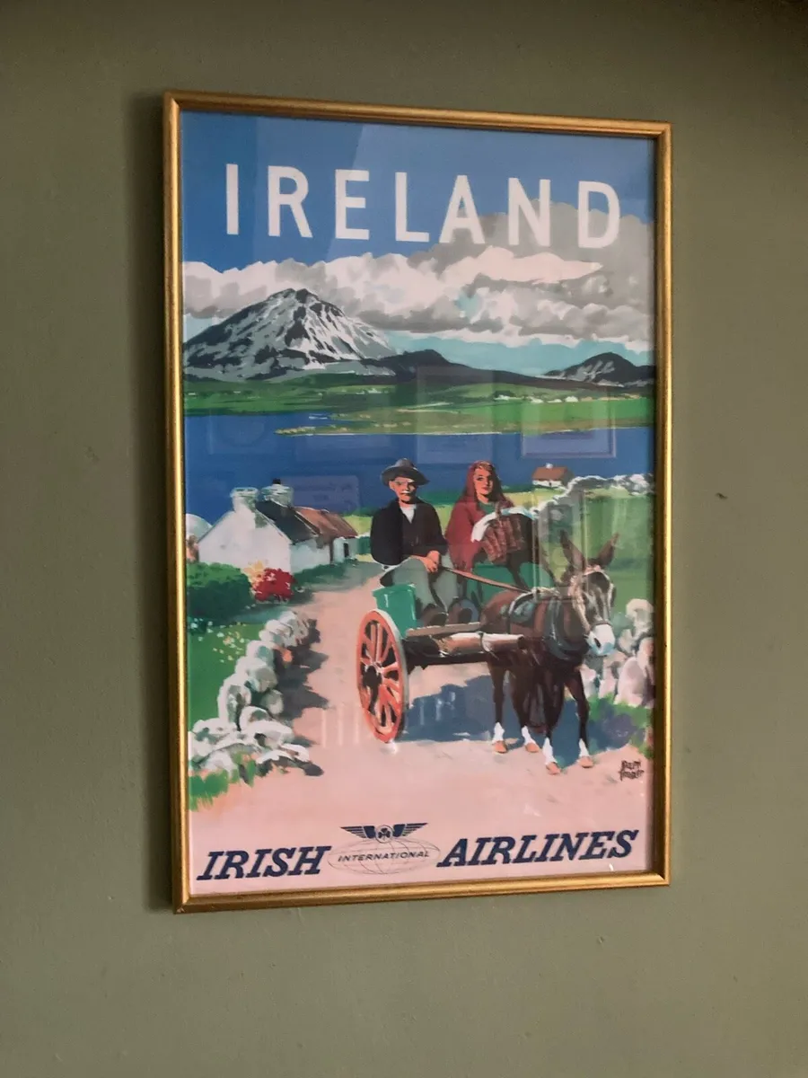 Pub Memorabilia - Image 2