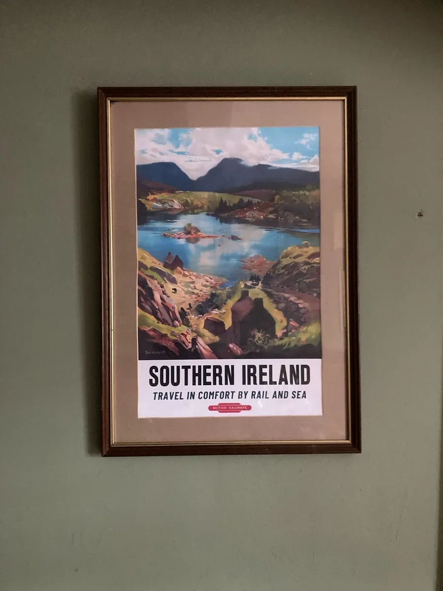 Pub Memorabilia - Image 3