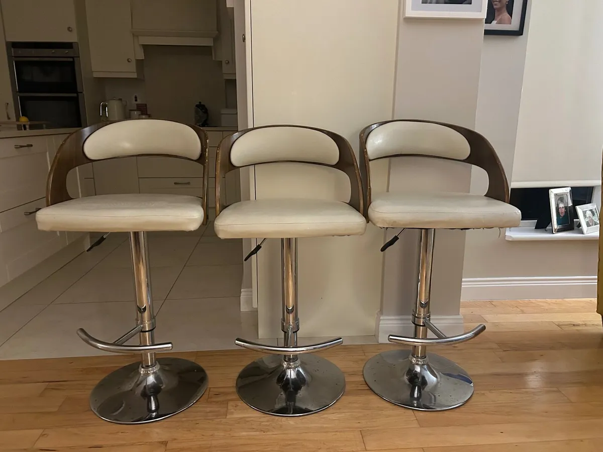 Kitchen stools - Image 2