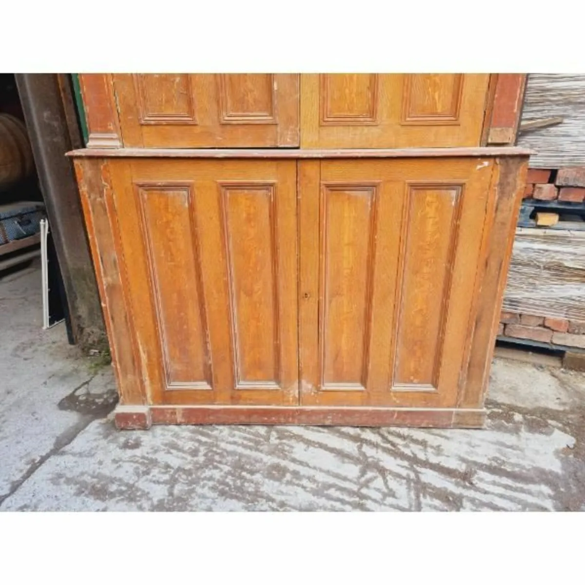 Large Victorian Cupboard KAS801 - Image 3