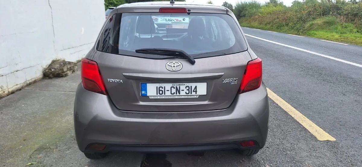 Toyota Yaris 2016 - Image 4