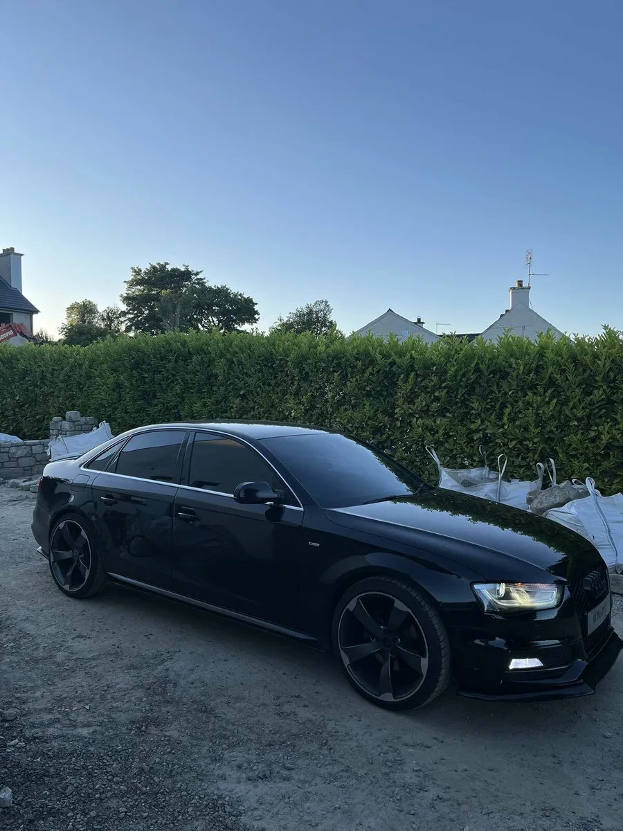 Audi a4 - Image 1