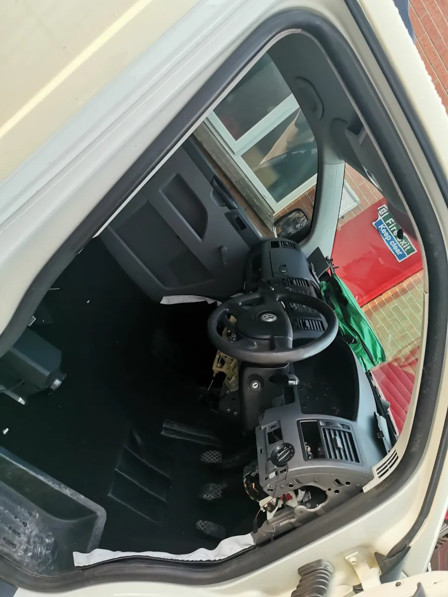 07 Vw transporter T5camper - Image 3