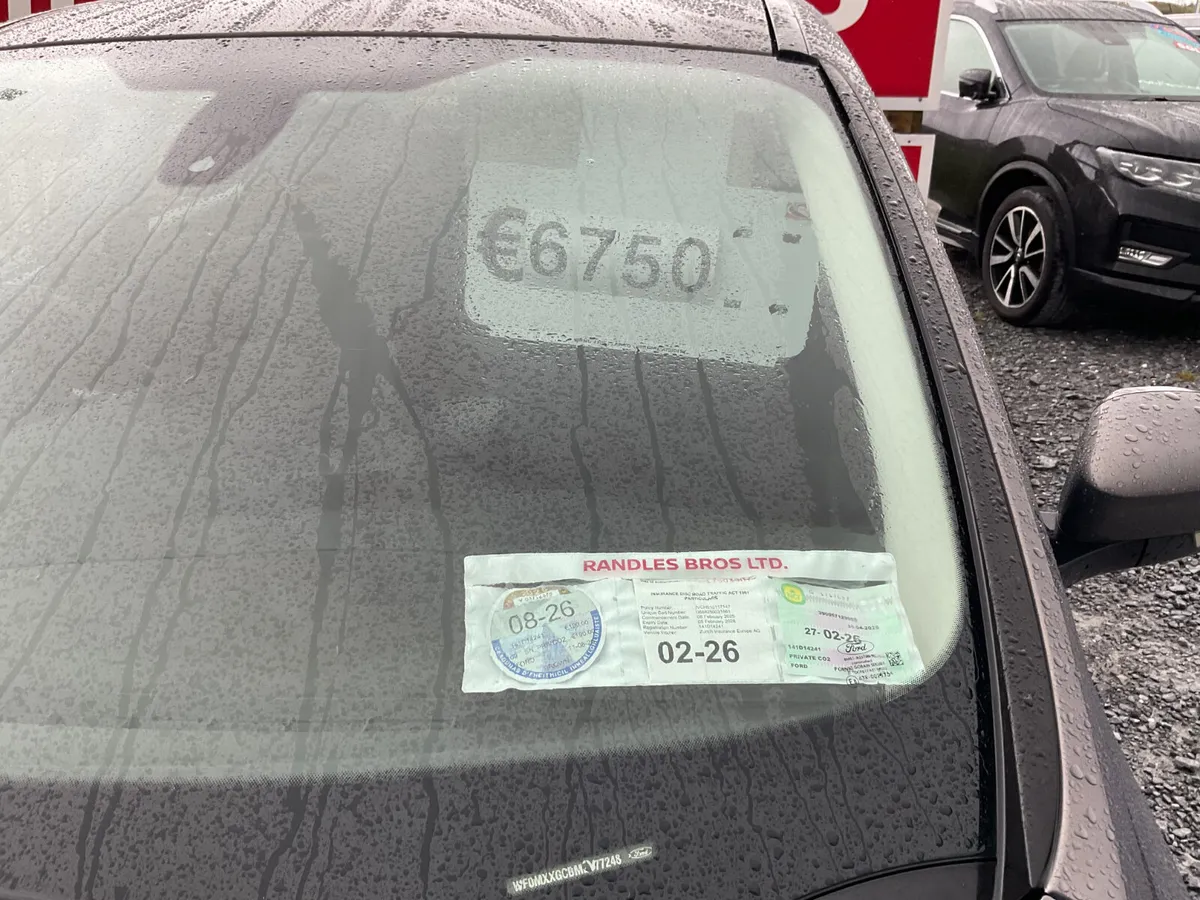 FORD FOCUS 1.6 TDCI LOW KMS TAXED NCT TESTED - Image 4