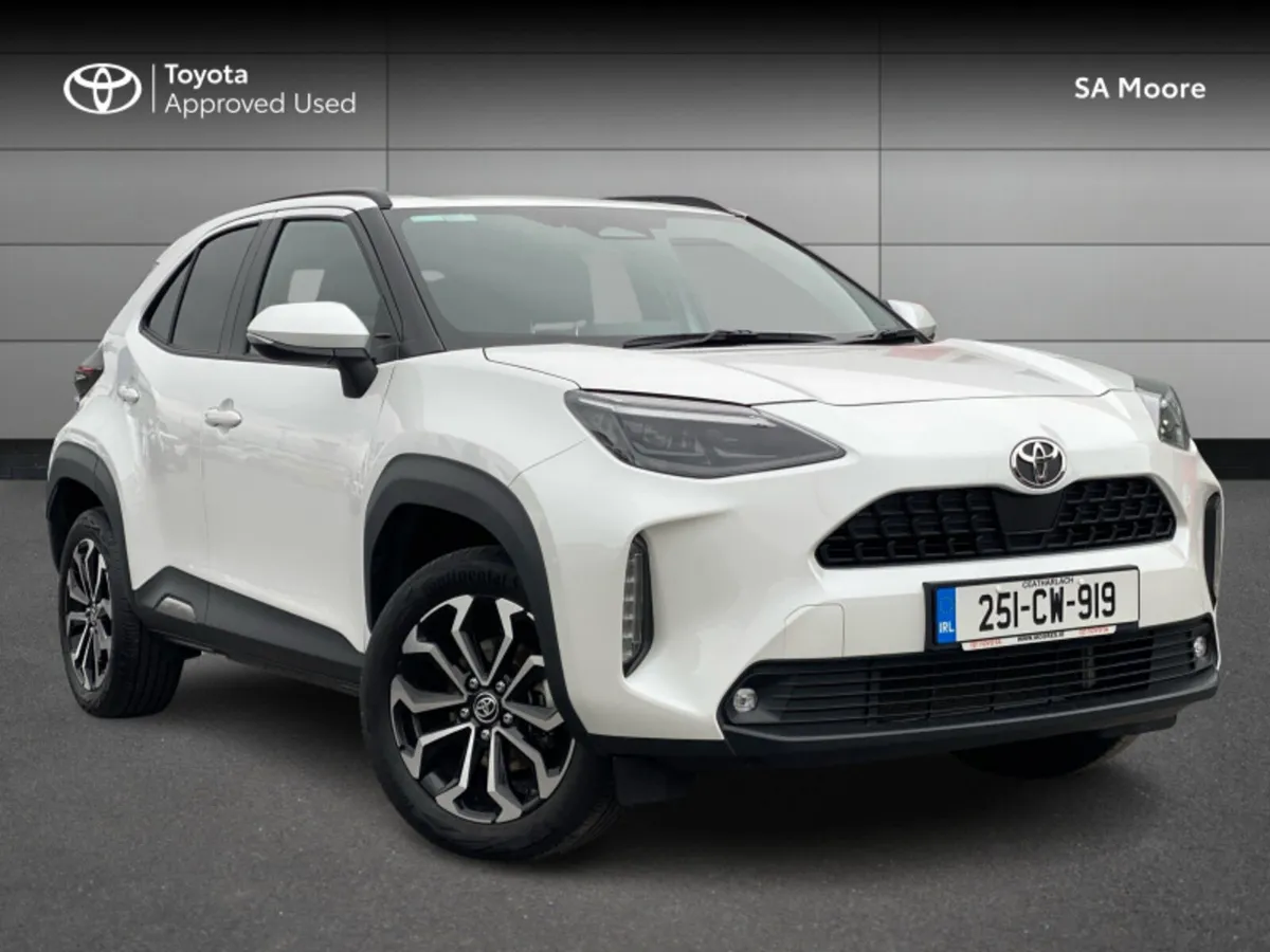 Toyota Yaris Cross LUNA SPORT DEMO - Image 1