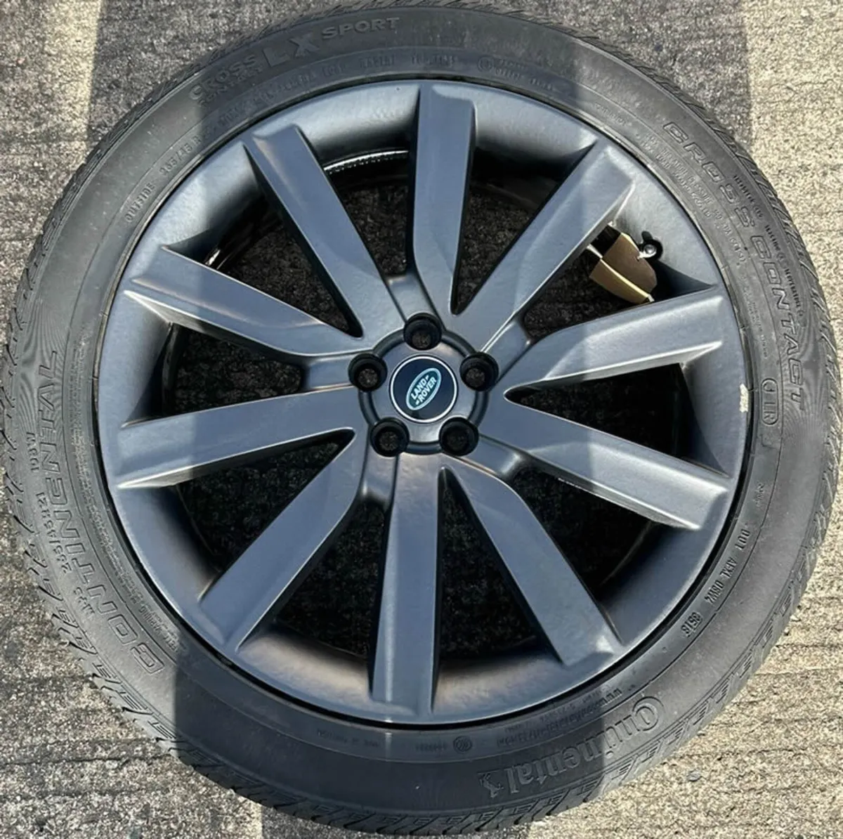 21" GENUINE RANGE ROVER VELAR ALLOY WHEELS & TYRES - Image 2