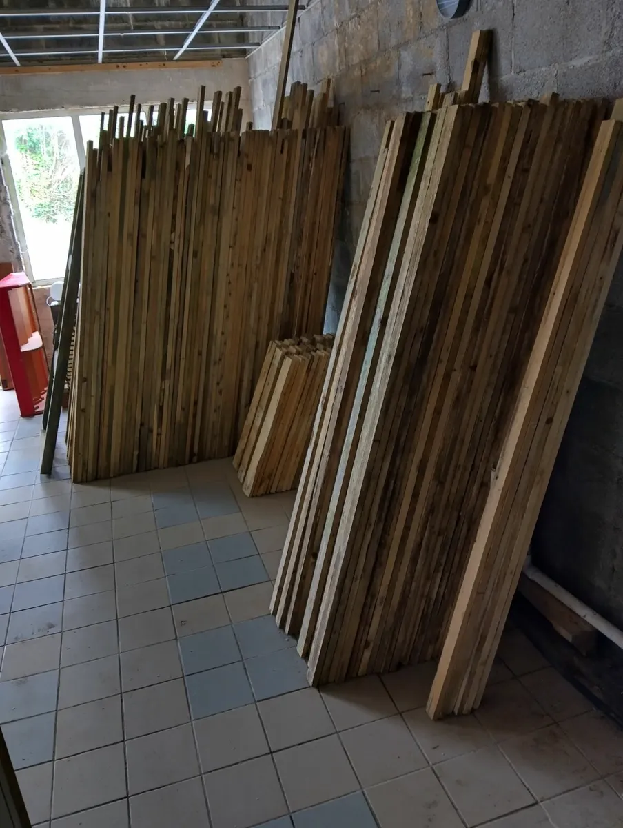 Construction Timber for sale. - Image 3