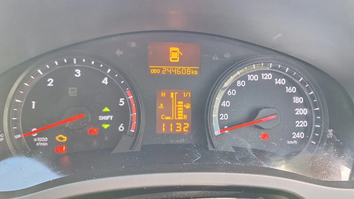 Toyota Avensis 2015 - Image 4