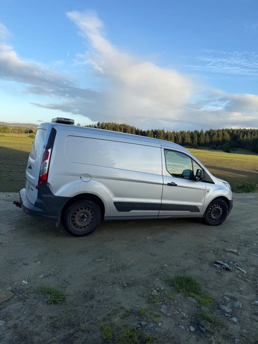 Ford Transit Connect 2015 - Image 3