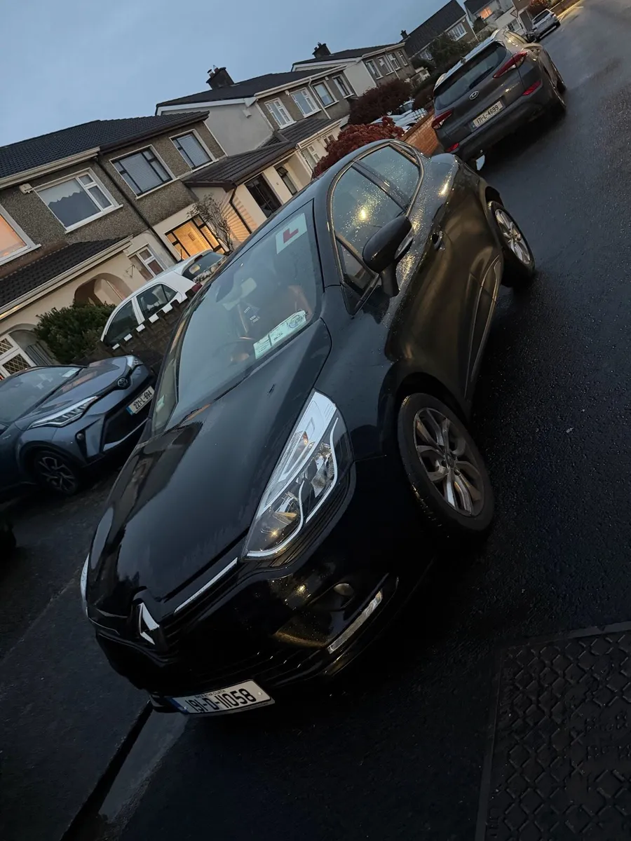 191 Renault Clio - Image 3