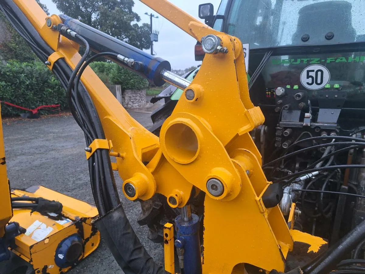 Bomford Kestrel hedgecutter - Image 3