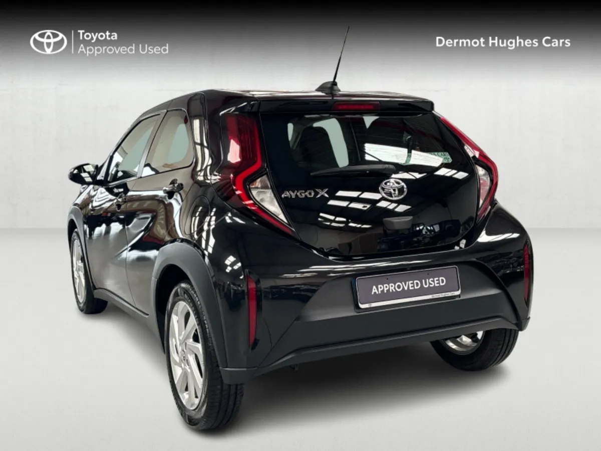 Toyota Aygo X 1.0 PULSE 4DR - Image 2