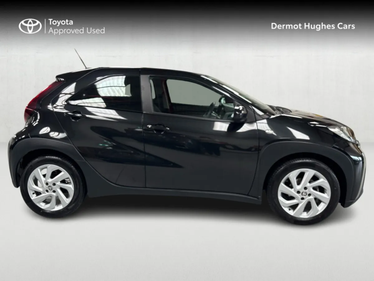 Toyota Aygo X 1.0 PULSE 4DR - Image 3