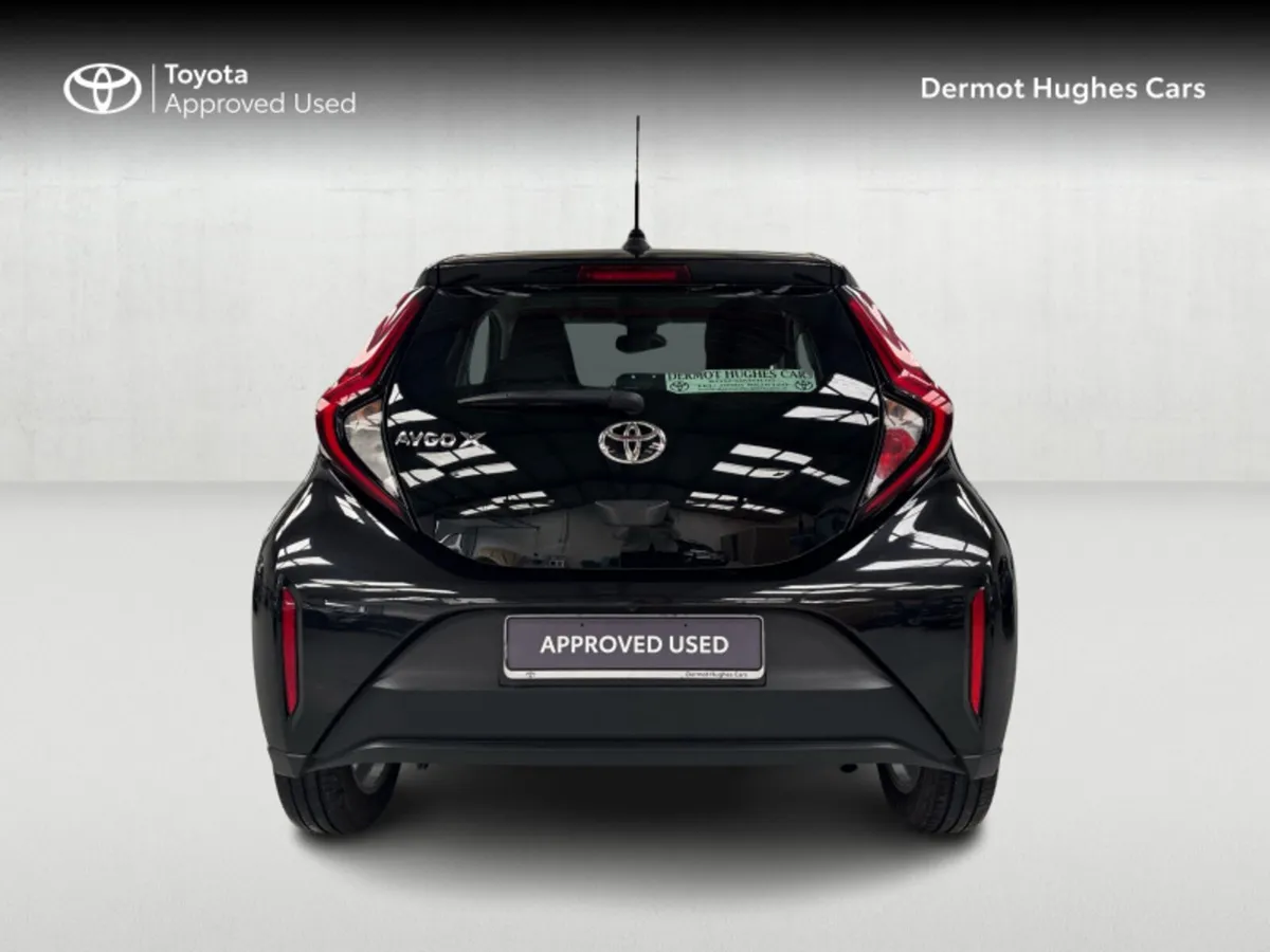 Toyota Aygo X 1.0 PULSE 4DR - Image 4