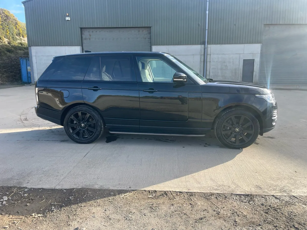 Range Rover Westminster - Image 1