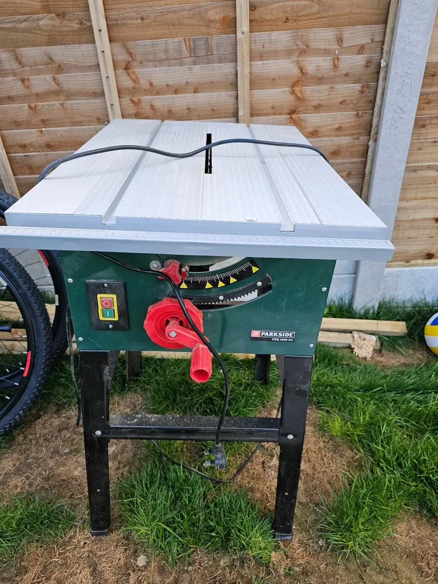 Circular saw - Image 2