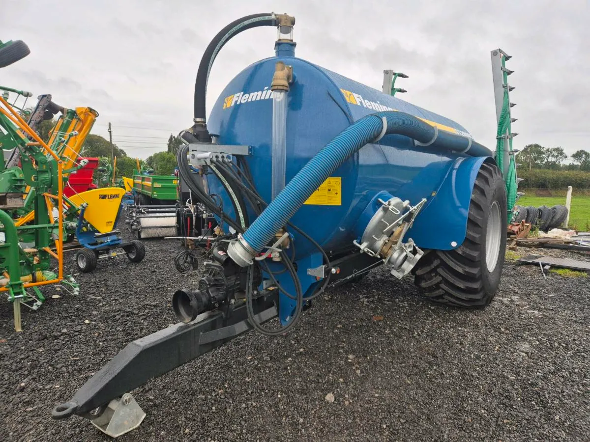 Fleming slurry tanks - Image 4
