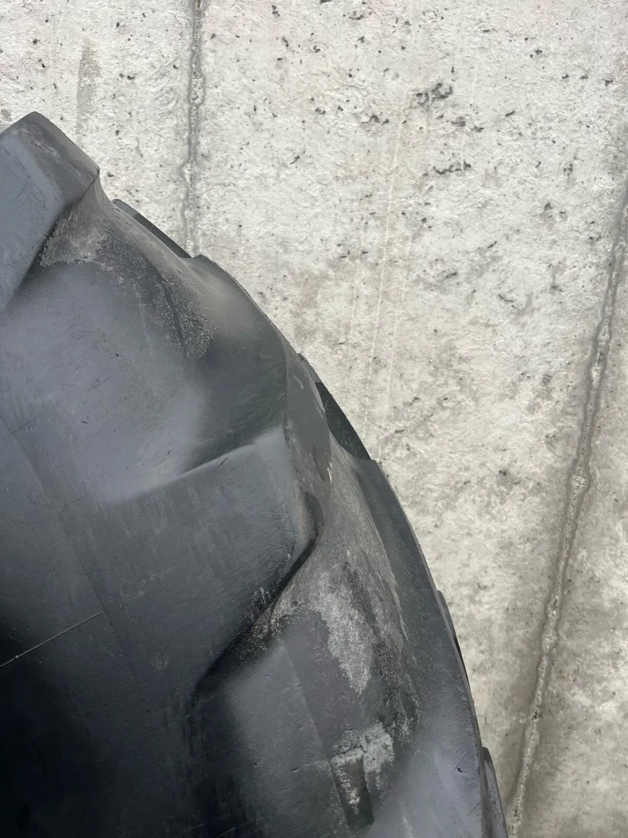 Tyres 710/70 R38 - Image 3