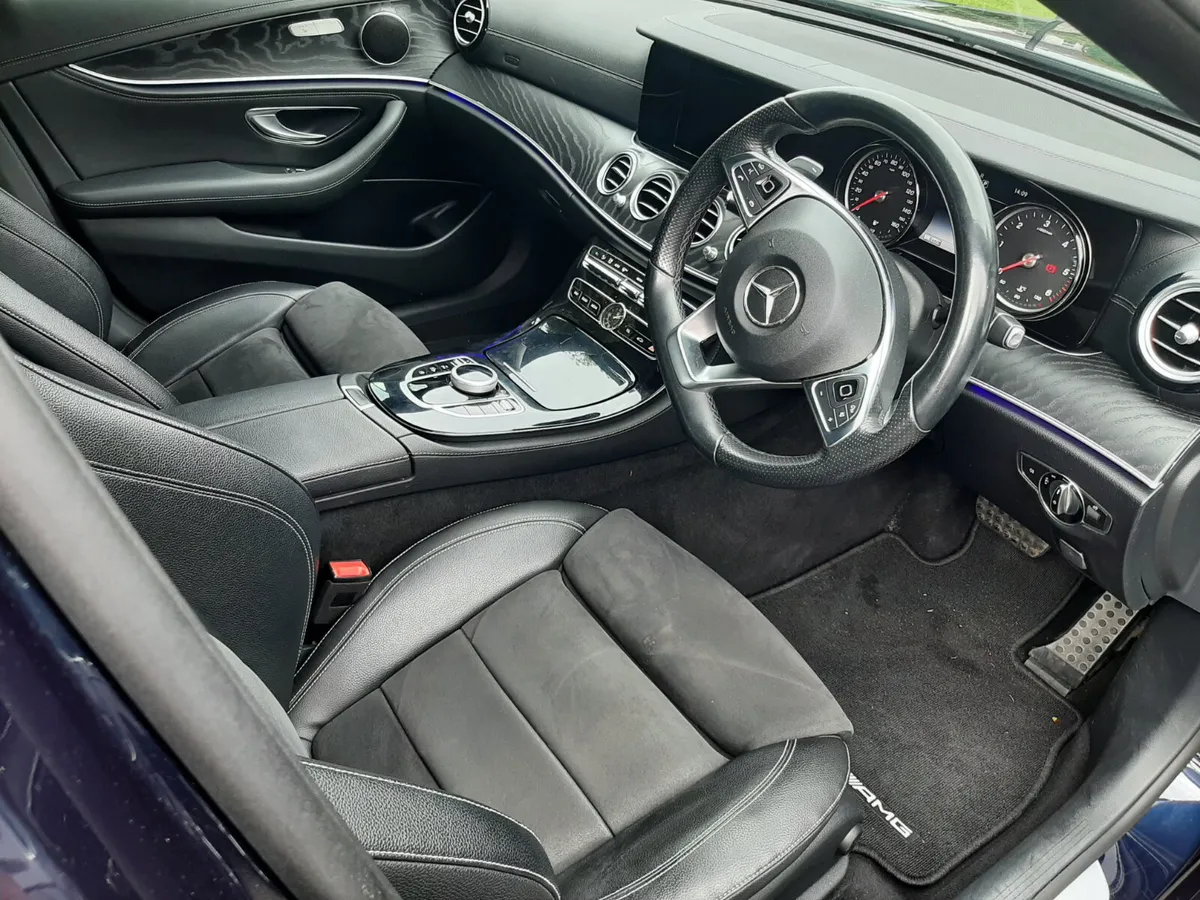 MERCEDES E CLASS AMG 220 CDI AUTOMATIC - Image 3