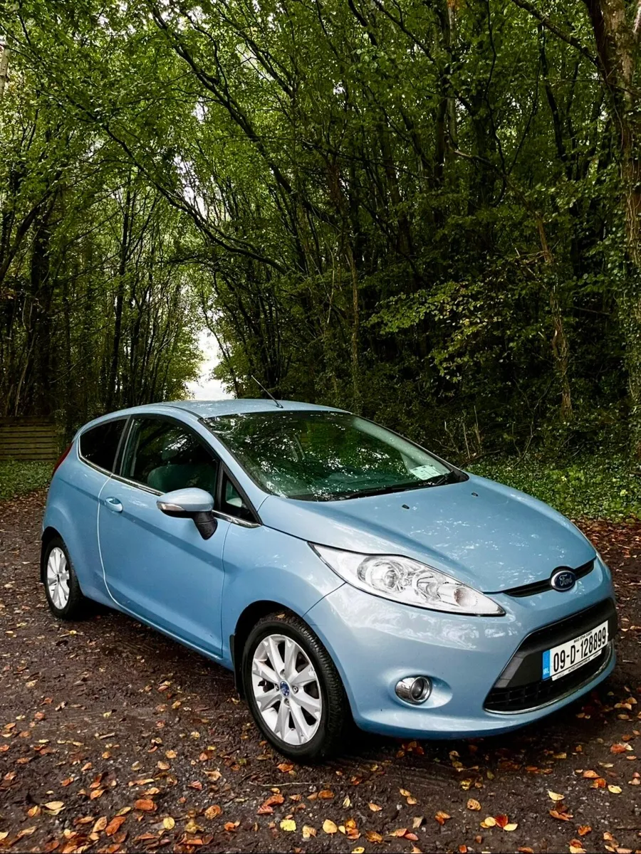 Ford Fiesta 2009 - Image 1