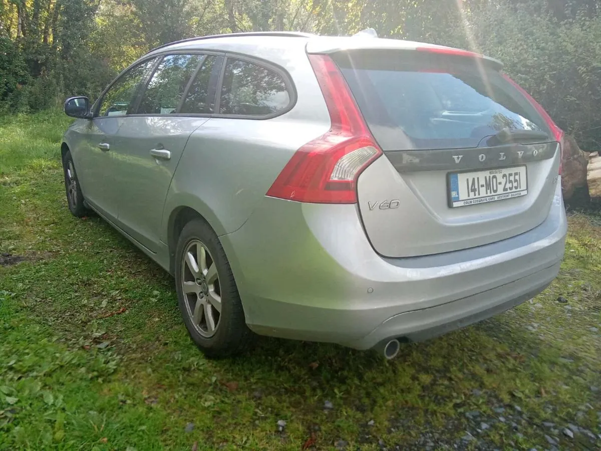 Car - Image 4