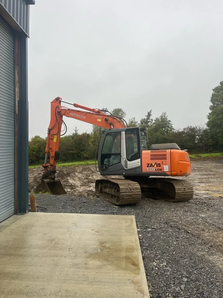 Hitachi 130 - Image 2