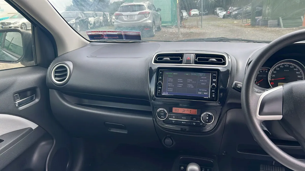 Mitsubishi Mirage 2023 - Image 4