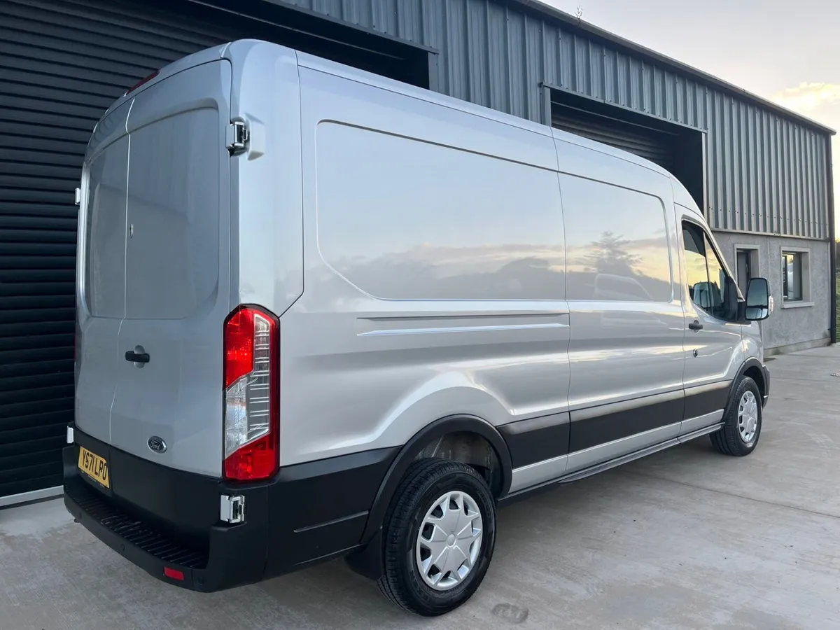 Ford Transit 2022 - Image 3
